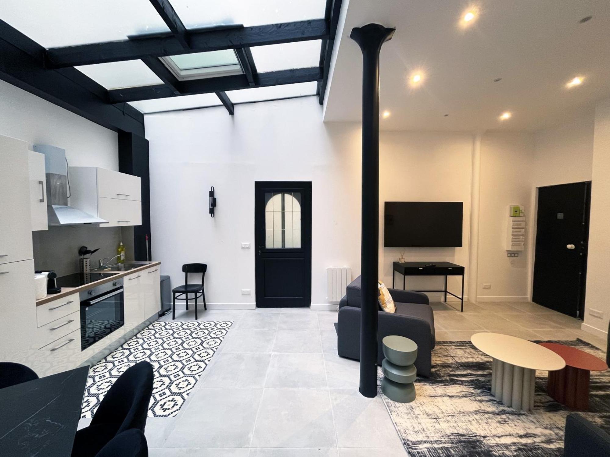 08 - Design Flat Republique Appartamento
