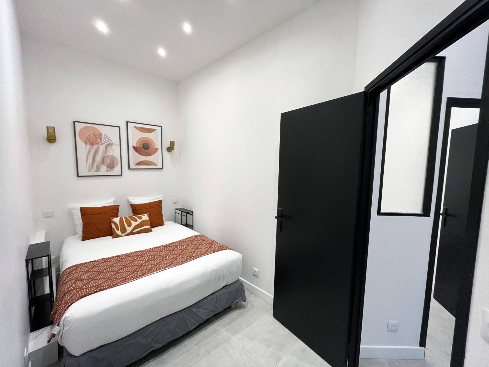 08 - Design Flat Republique Paris