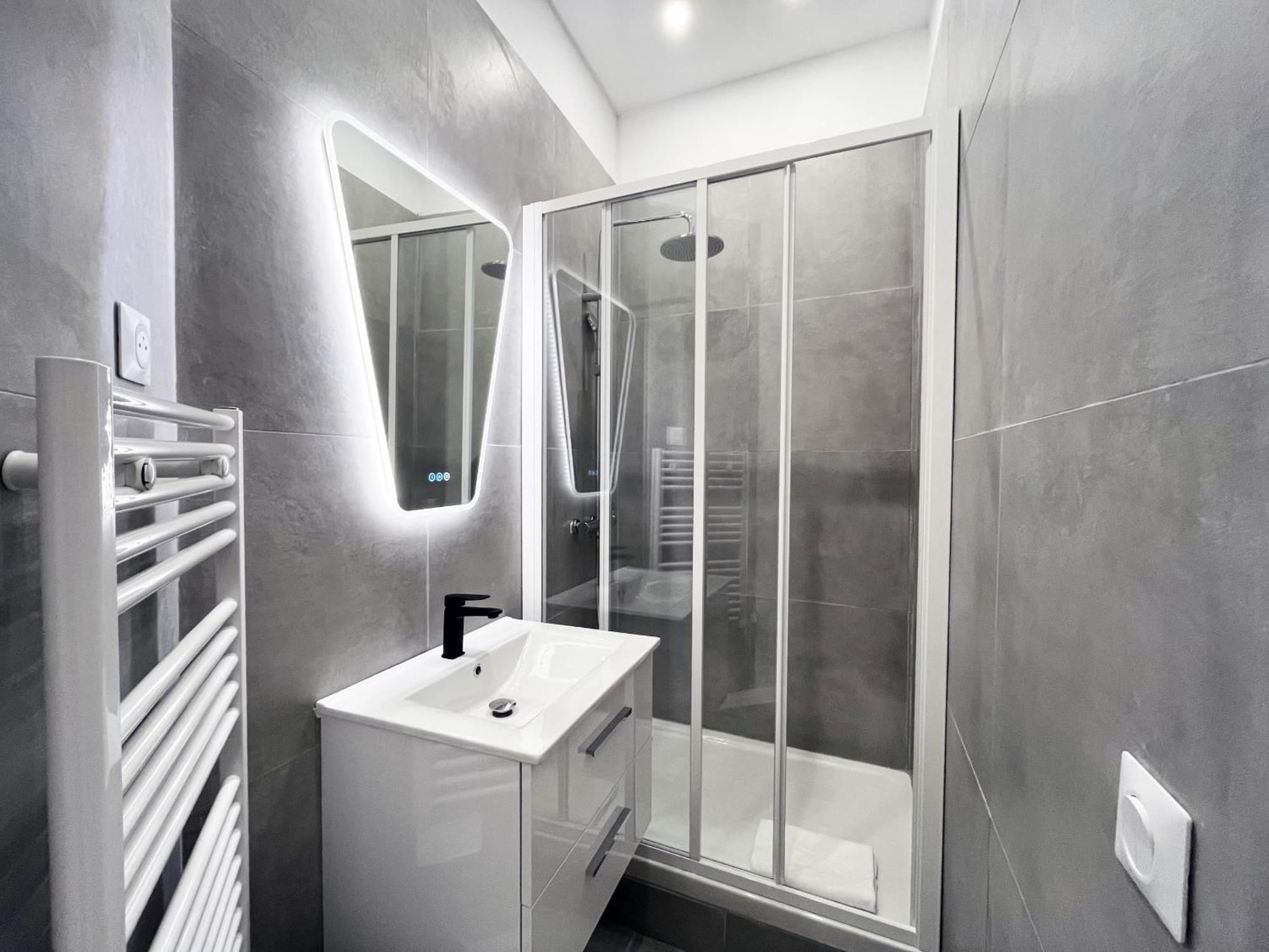 08 - Design Flat Republique *