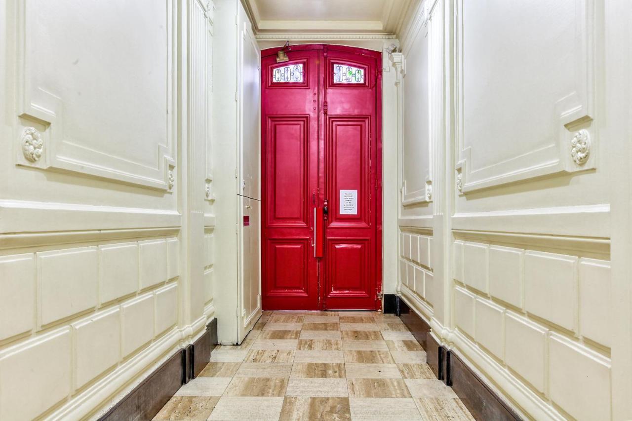 08 - Design Flat Republique Appartamento Parigi